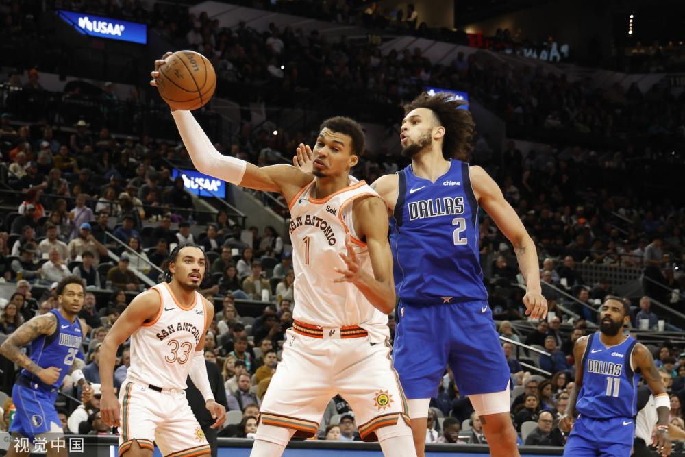 反观新疆队 反观新疆队